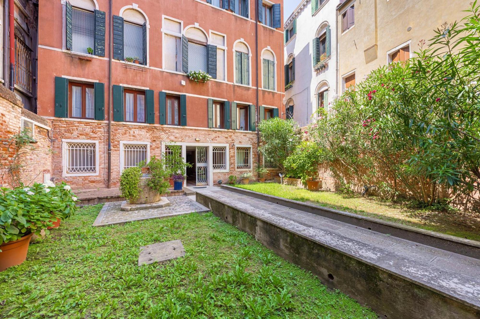 Luxury Penthouse With Terrace Apartment Venice Exterior photo
